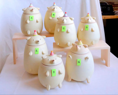 *B-Grade* Beeb Butter Dog Jar